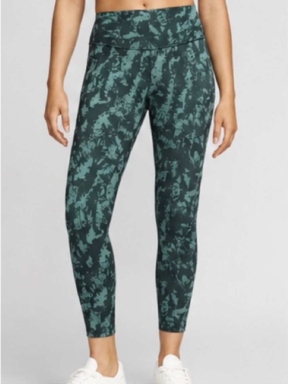 Nike One High Waisted 7/8
Printed Leggings
Green/Black | Women's Small | NWT